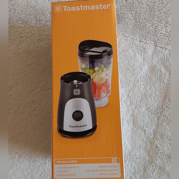 🌺 NIB Toastmaster Personal Blender/Juicer - Picture 2 of 7